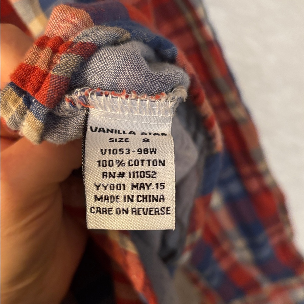 Vanilla Star Juniors Button Down Blouse Size Small - Picture 6 of 8